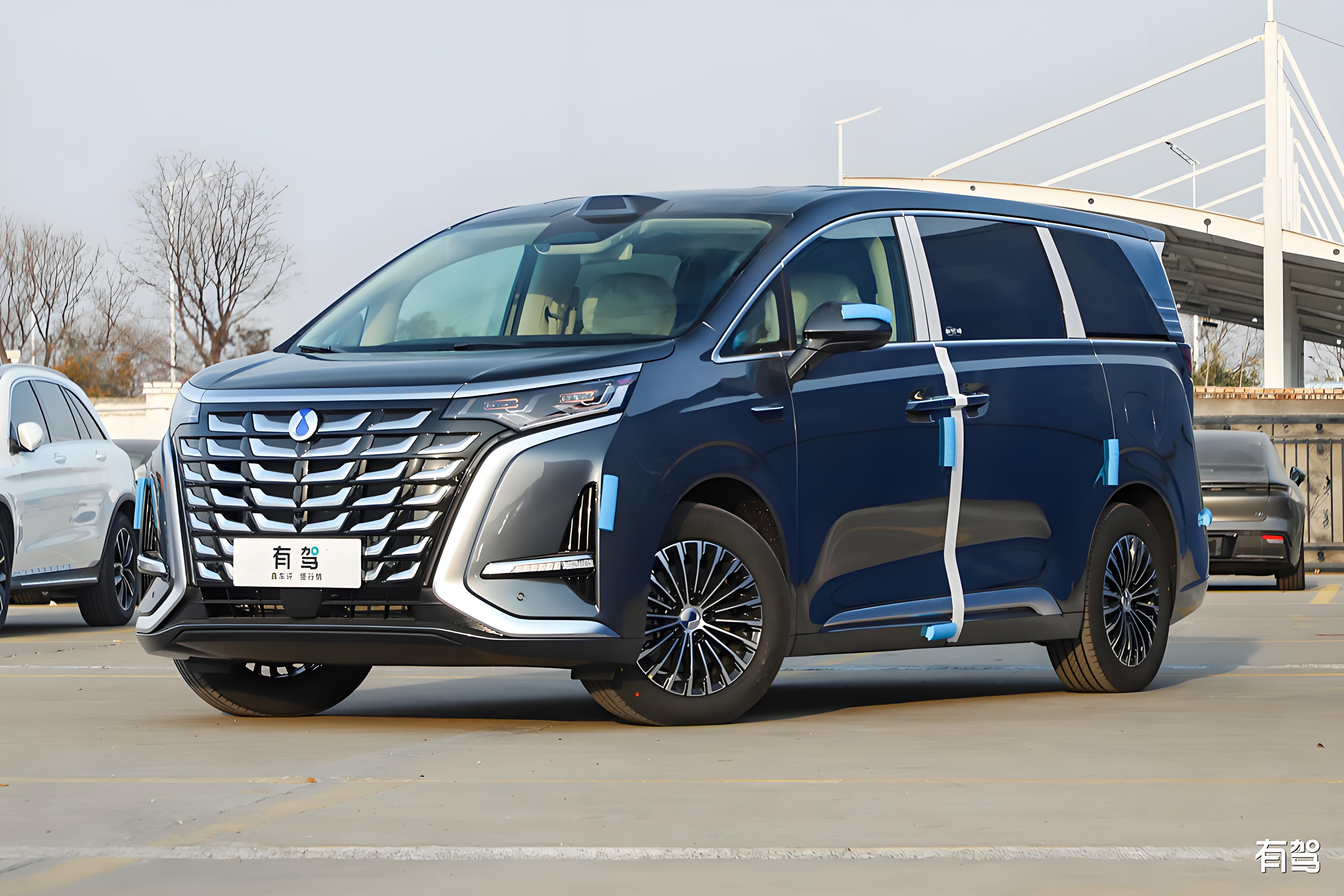 2025 BYD デンザ D9 DM-i MPV スマート ドライビング 4WD 